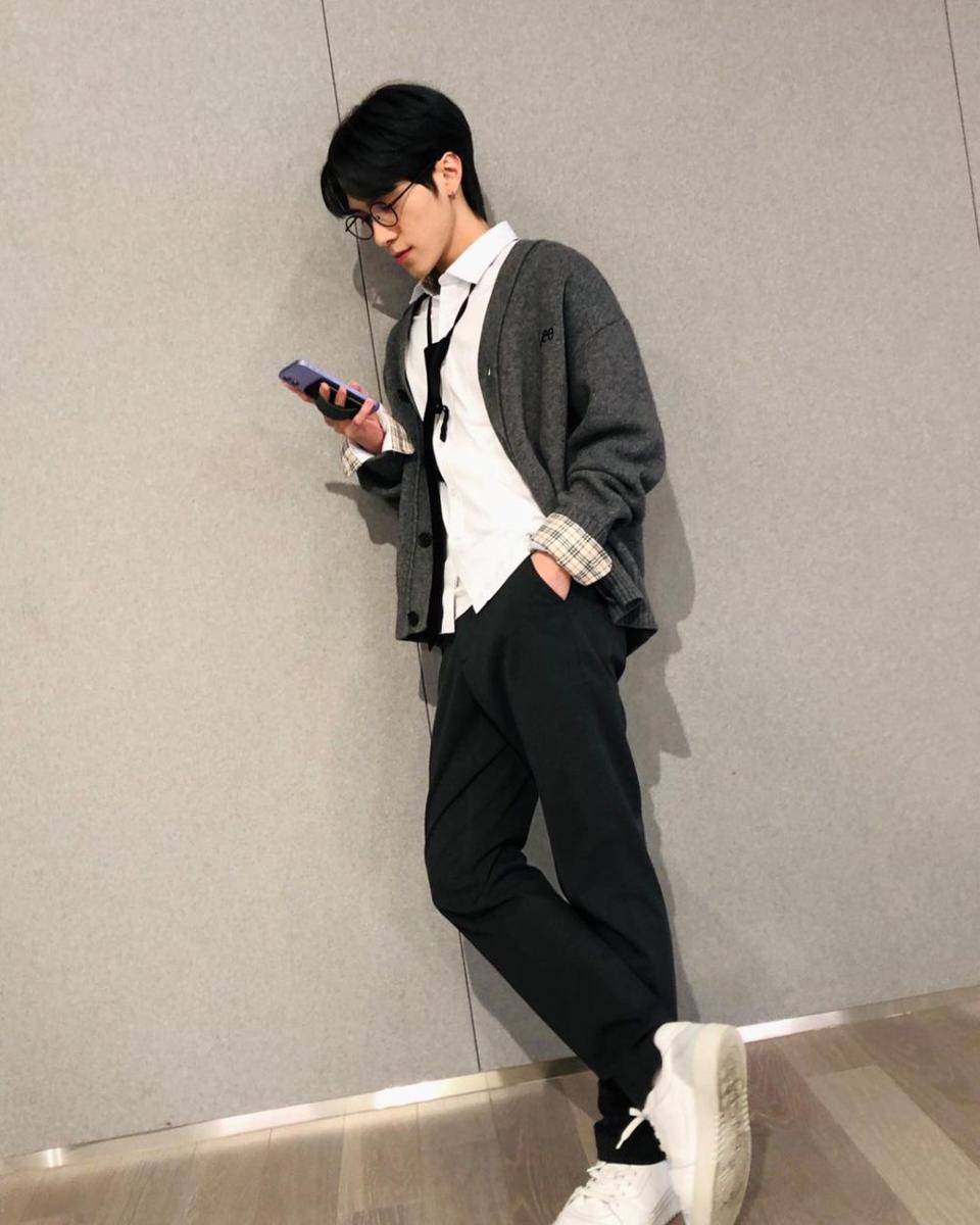 Hendery WayV (instagram.com/wayvofficial)