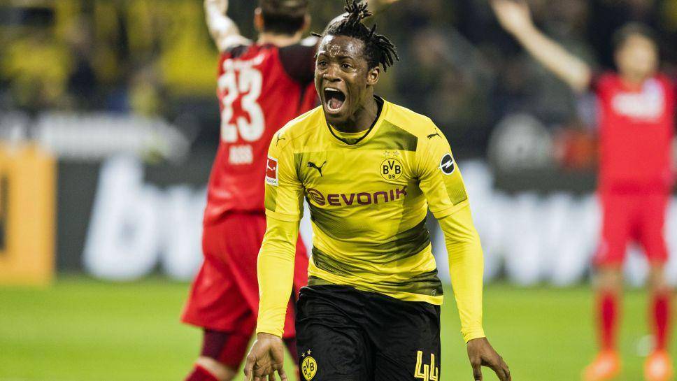 Michy Batshuayi (bundesliga.com)
