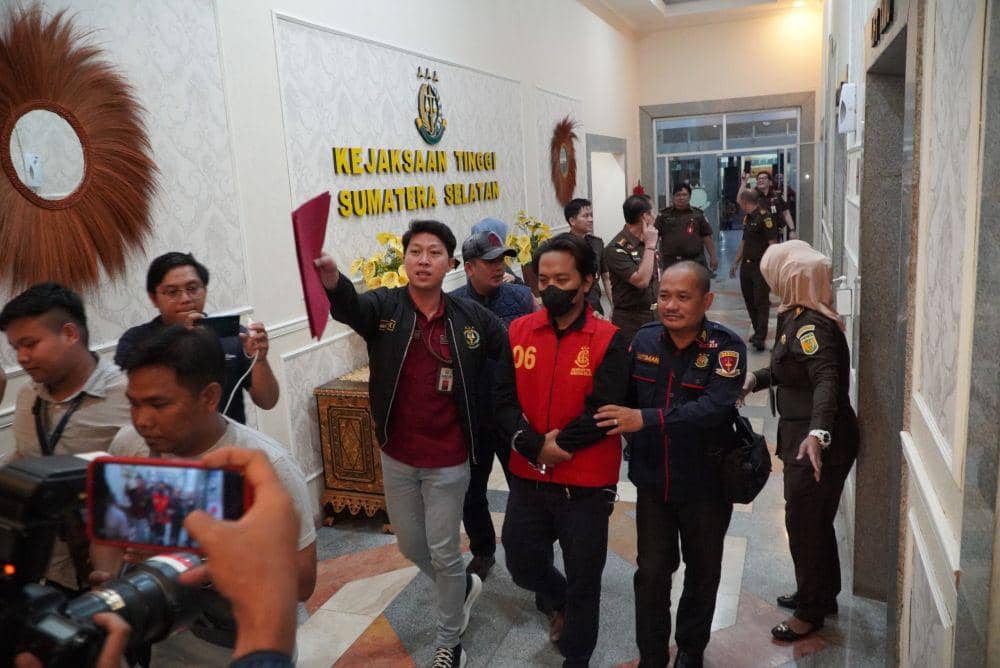 Pegawai Bank BUMN di Palembang Tilap Uang Nasabah Rp6,4 Miliar