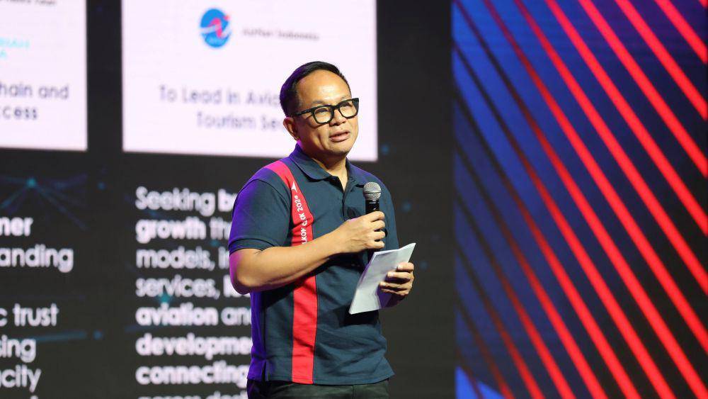 Inspiring insight dari Wakil Menteri Badan Usaha Milik Negara, Kartika Wirjoatmodjo kepada seluruh karyawan TelkomGroup pada kegiatan Telkom Click 2024: Elevating Your Future yang diselenggarakan di Telkom Landmark Tower pada Rabu (17/01). (dok. Telkom)