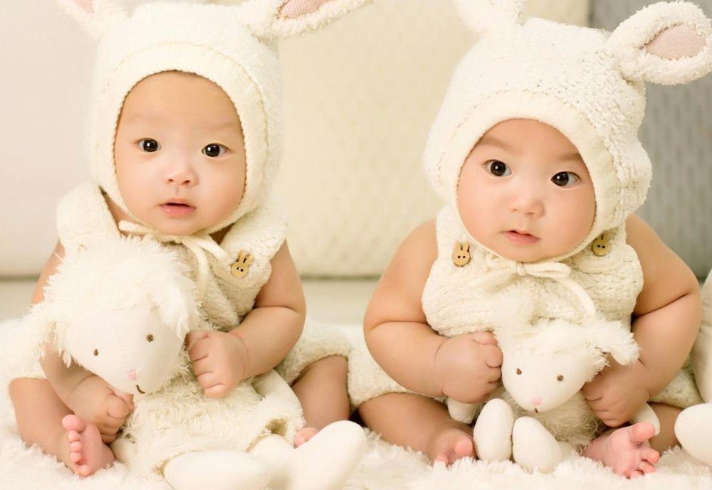 Selain Finansial, Ini 9 Persiapan Melahirkan Bayi Kembar