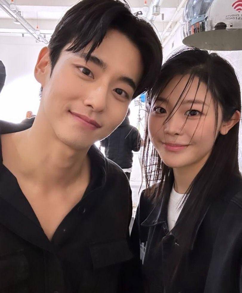 potret kedekatan Hye Seon dan Won Ik Single's Inferno 3 (instagram.com/hazelchoiii)
