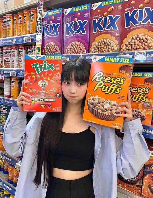 potret member UNIS Nana (instagram.com/sbs_universeticket_official)