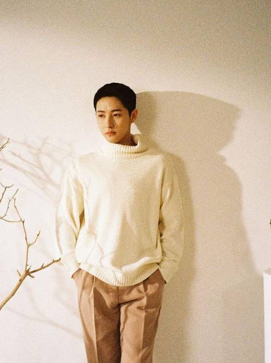 potret Renjun NCT (instagram.com/yellow_3to3)