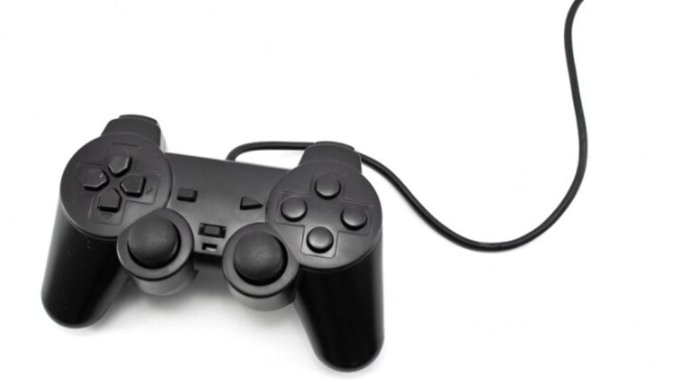 Ilustrasi controller PlayStation (freepik.com/zirconicusso)