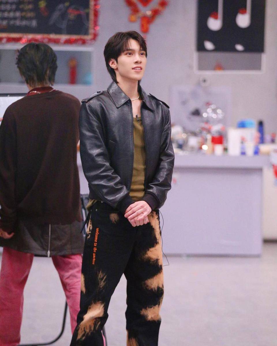 Hendery WayV (instagram.com/wayvofficial)