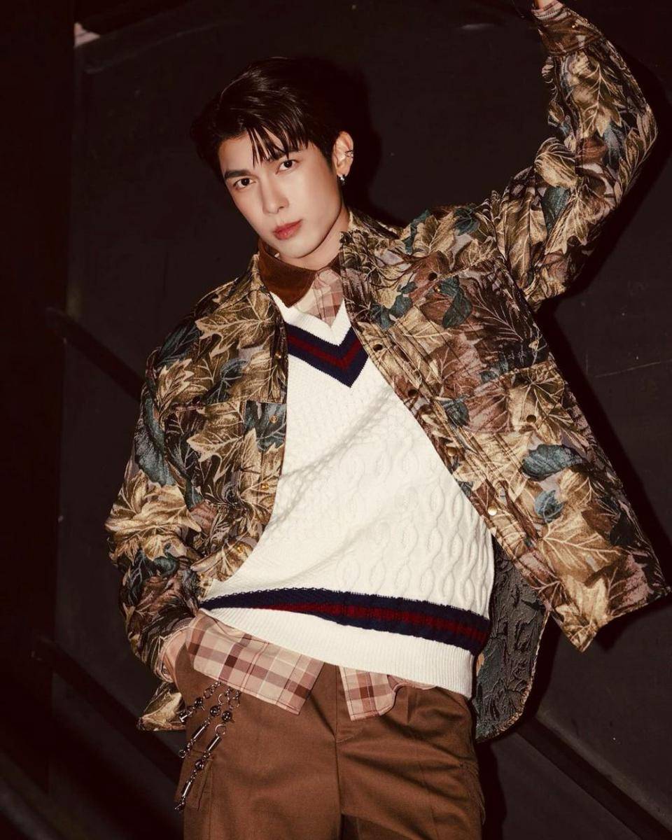 potret Mew Suppasit (instagram.com/mewsuppasit)