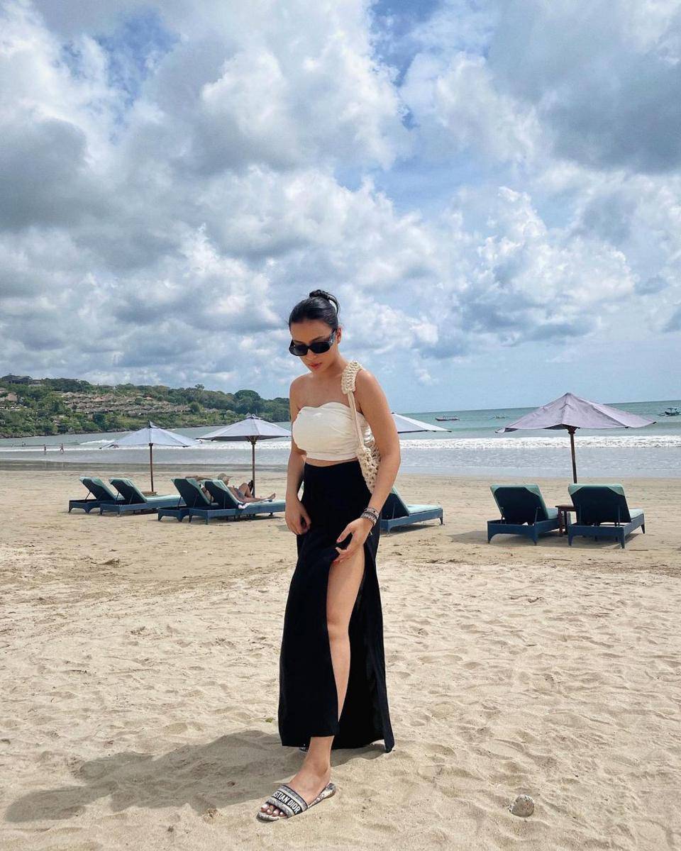 Inspirasi outfit Kaneishia Yusuf (instagram.com/kaneishiayusuf05)