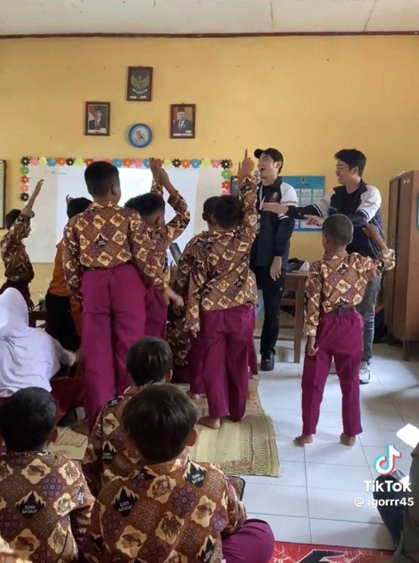 potret Irzan Faiq KKN di Klaten (tiktok.com/igorrr45)