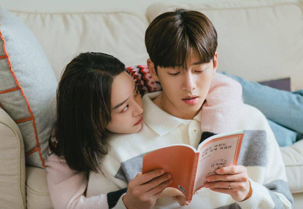 Shin Hae Sun dan Ji Chang Wook di drama Welcome to Samdalri (instagram.com/jtbcdrama)