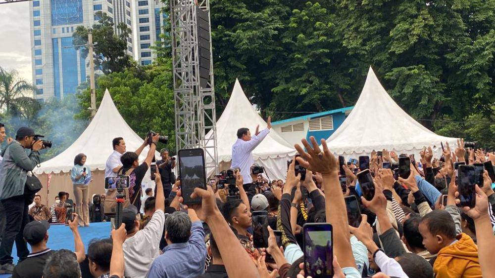 Prabowo Subianto di acara Komunitas Ojol Penggemar Erick Thohir di Lapangan Banteng, Jumat (19/1/2024). (IDN Times/Irfan Fathurohman)