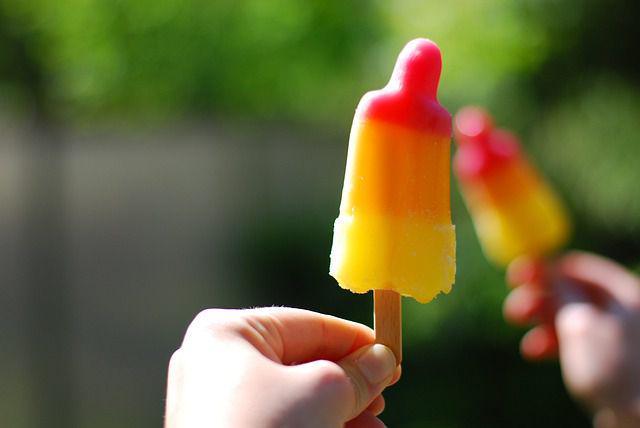 Resep Es Lilin Potong Homemade, Cuma Butuh 4 Bahan!