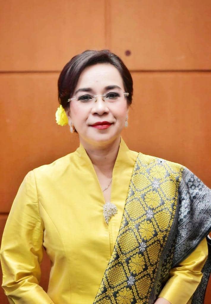Dr. Chatarina Muliana Girsang, S.H., S.E., M.H. sebagai Pelaksana Tugas (Plt) Rektor UNS. (Dok/Istimewa)