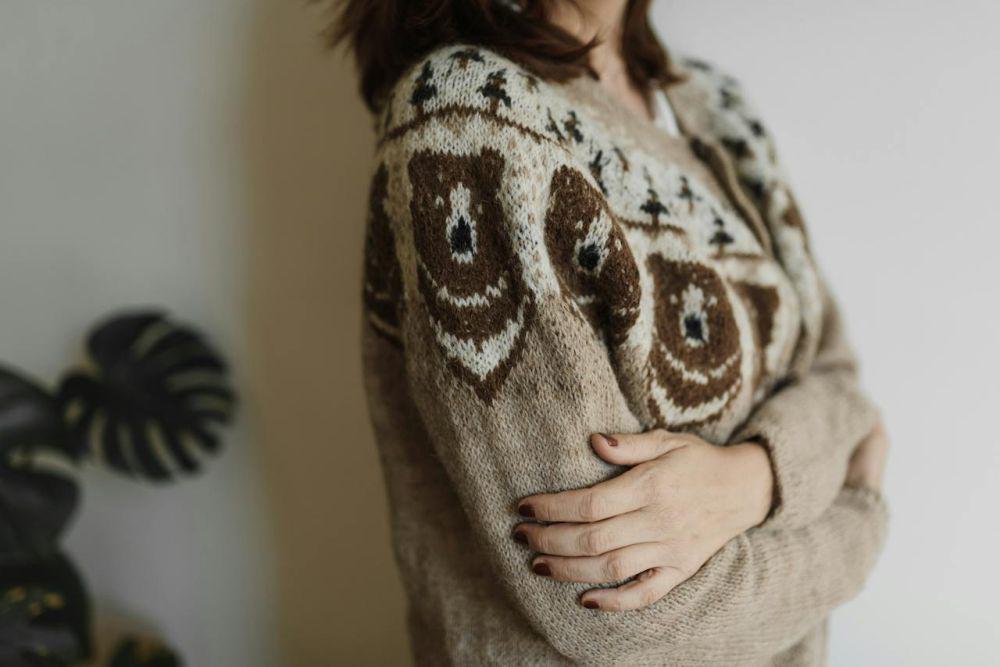 5 Tips Merawat Sweater agar Awet dan Tetap Terlihat Baru