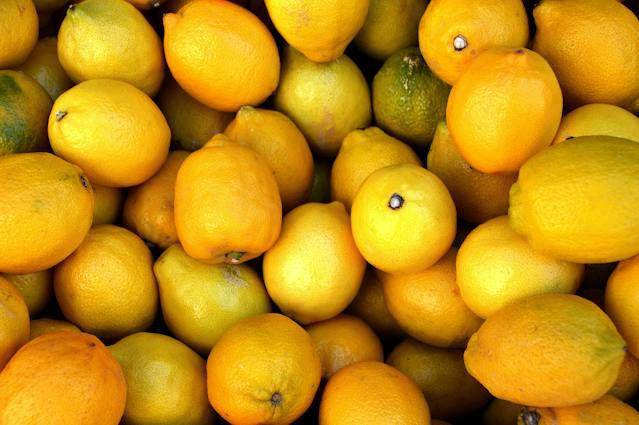 ilustrasi lemon (pexels.com/Pixabay)