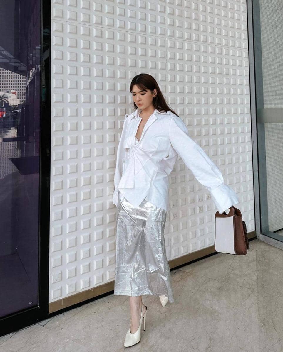 Anastasia Siantar (instagram.com/anazsiantar)