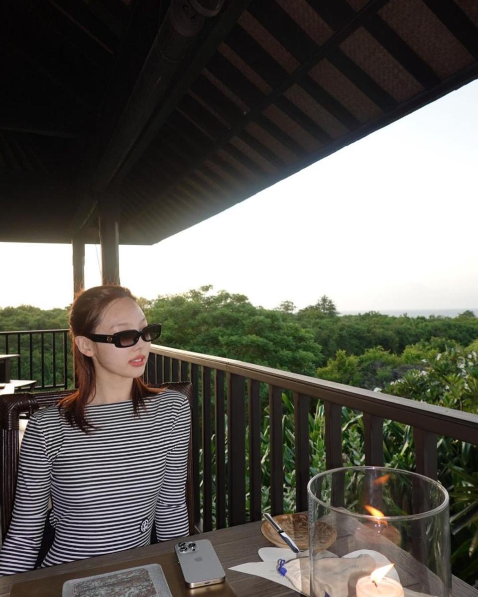 Nayeon TWICE  di Bali (instagram.com/nayeonyny)