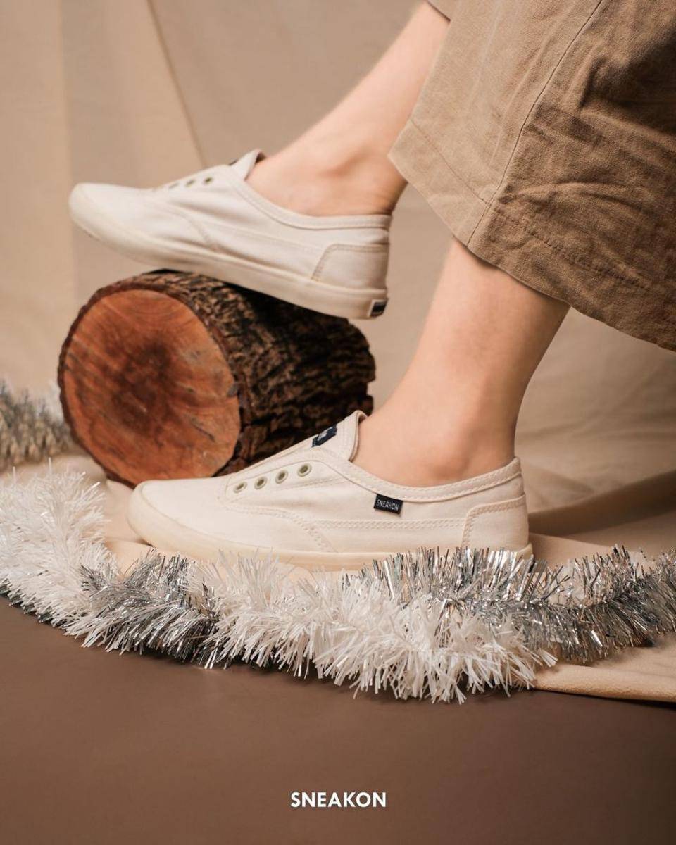 Sepatu Sneakon (instagram.com/sneakon.id)