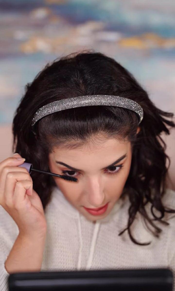 potret Tasya Farasya recreate make up Anisha Rosnah (instagram.com/tasyafarasya)