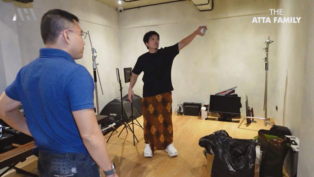 potret Anang-Ashanty pertama kali ke rumah baru Atta-Aurel (youtube.com/attahalilintar)
