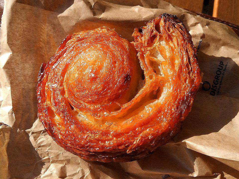 kouign amann (commons.wikimedia.org/Skimel)