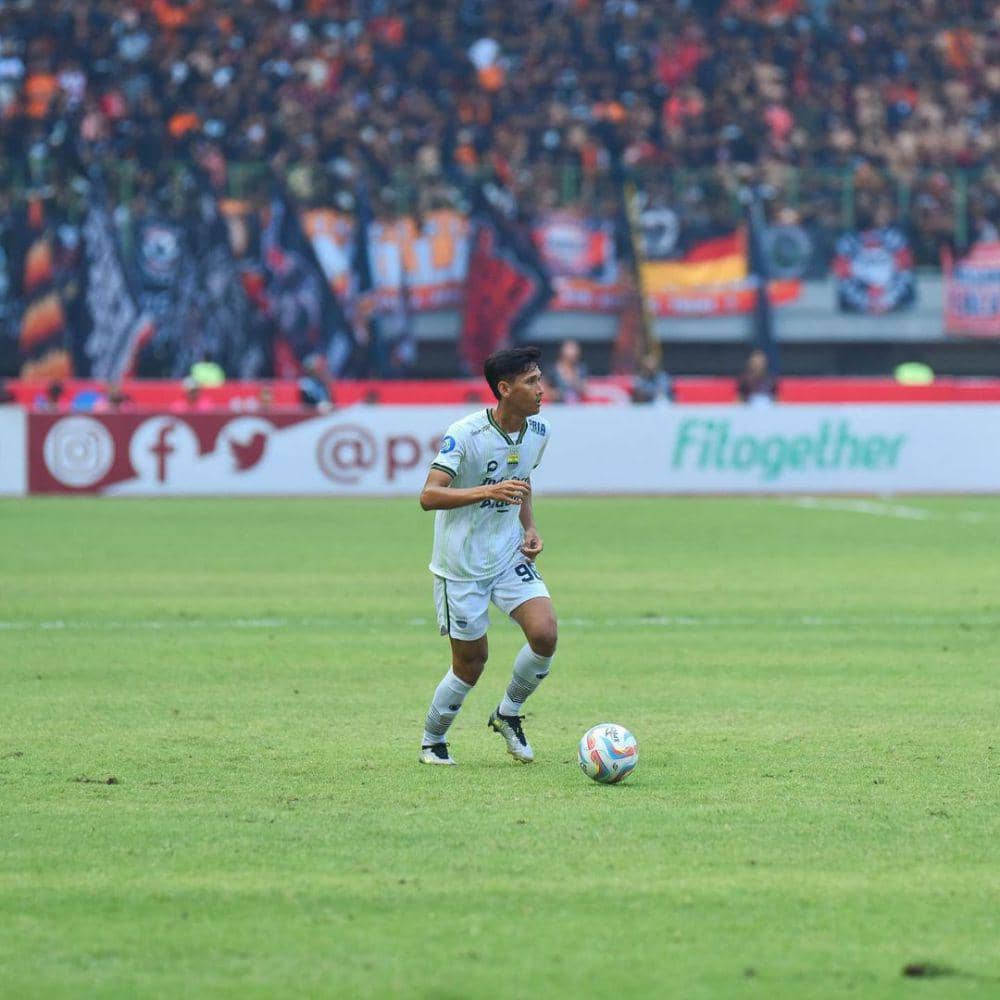 Ryan Kurnia kala menghadapi Persija Jakarta (instagram.com/rynkurnia)