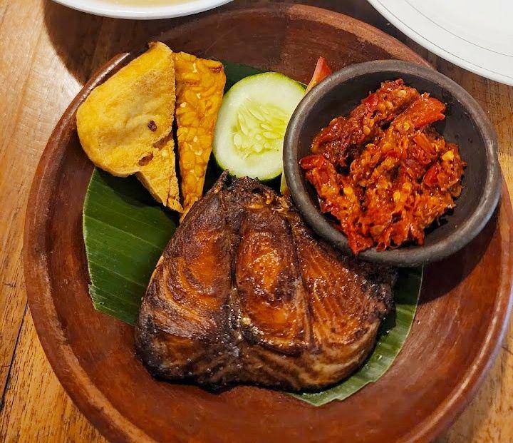 potret makanan di Resto Ny. Wan Spesialis Sambal Ikan Asap, Jakarta Selatan (google.com/maps/Fajar Satritama)