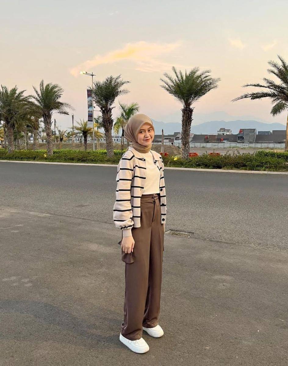 OOTD ala Listy Septia (instagram.com/listyseptia)