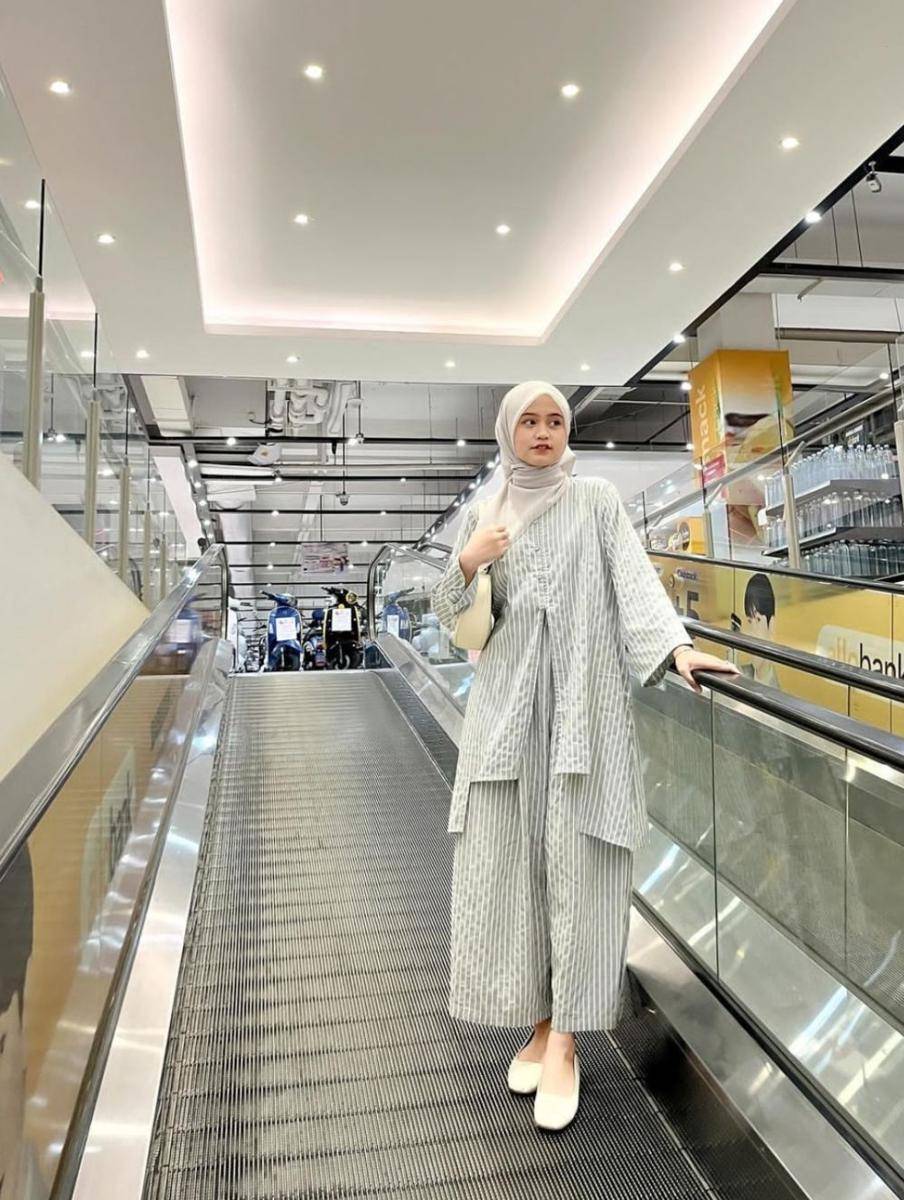 OOTD ala Listy Septia (instagram.com/listyseptia)