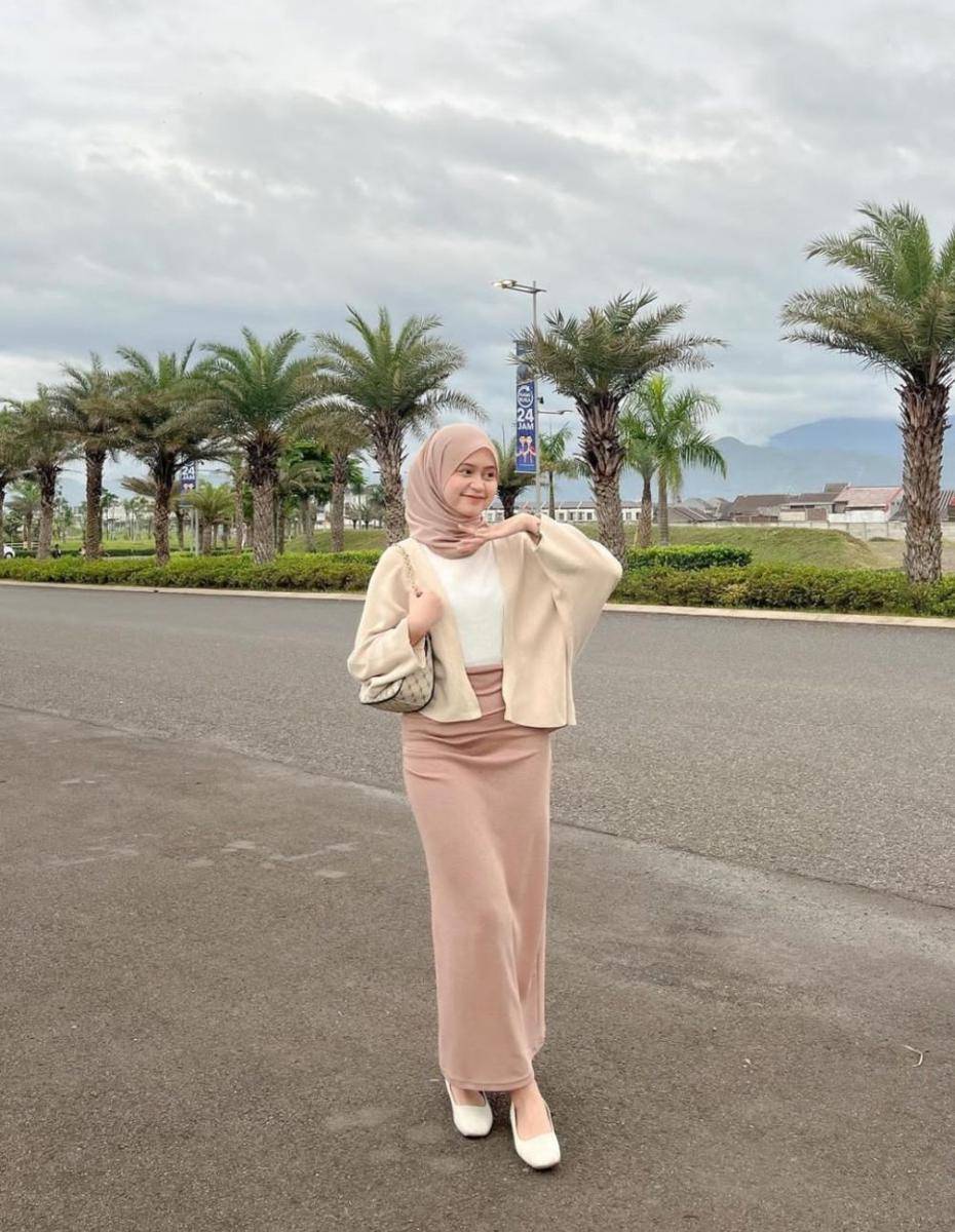 OOTD ala Listy Septia (instagram.com/listyseptia)