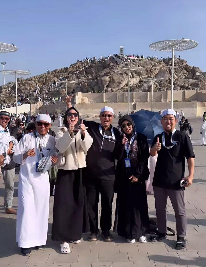 potret perjalanan umrah Esta Pramanita di Tanah Suci (instagram.com/estapramanita)