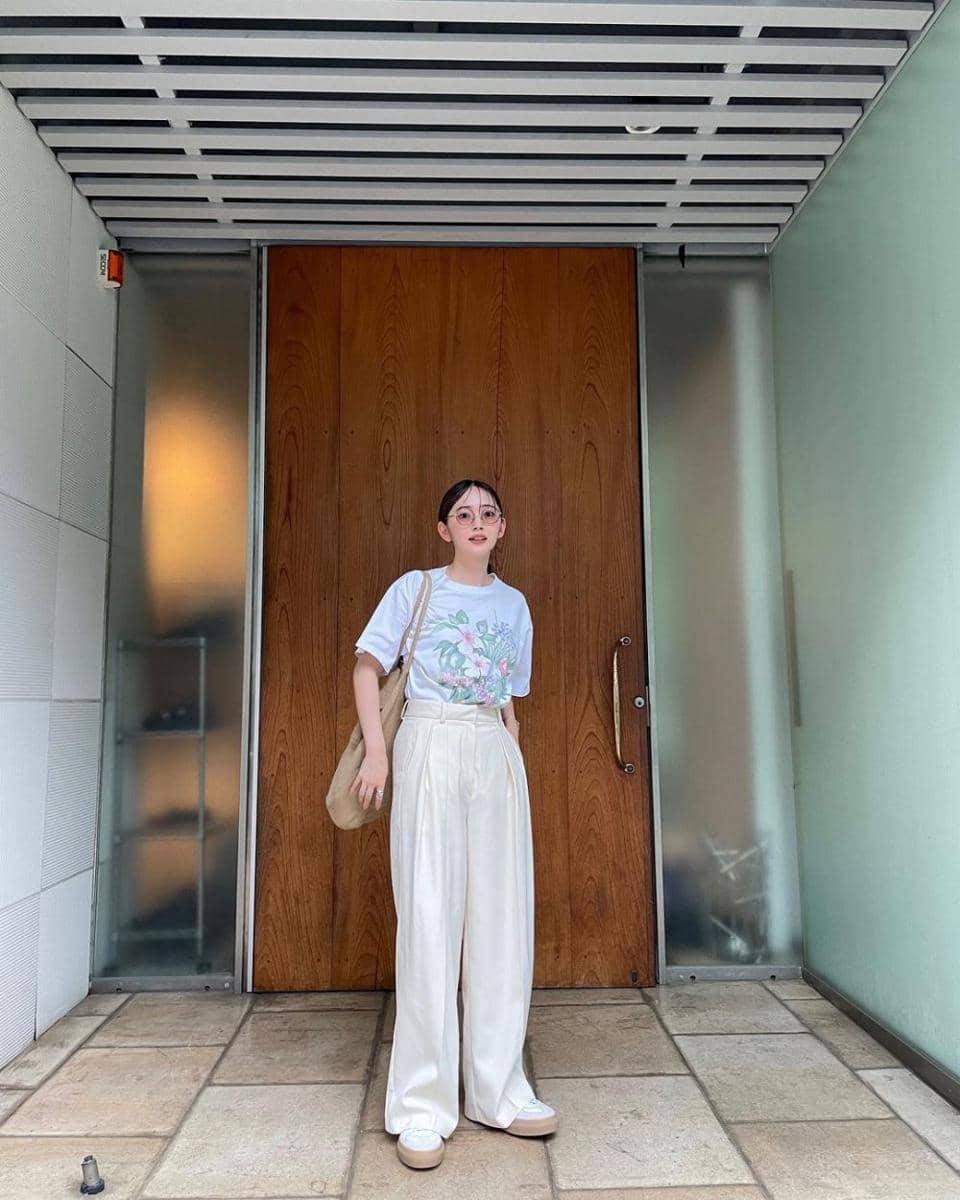 Airi Suzuki (instagram.com/airisuzuki_official_uf)