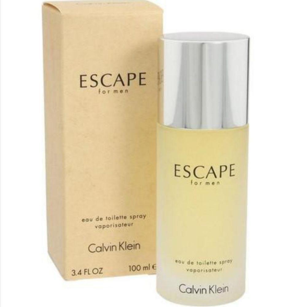 Calvin Klein Escape for Men (tokopedia.com/Tama Auto Store)