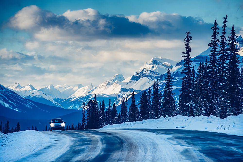 potret Icefield Parkway (istockphoto.com/ferrantraite)