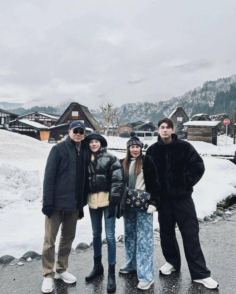 momen liburan Mew Suppasit di Jepang (instagram.com/mewsuppasit)