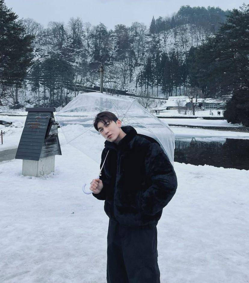 momen liburan Mew Suppasit di Jepang (instagram.com/mewsuppasit)