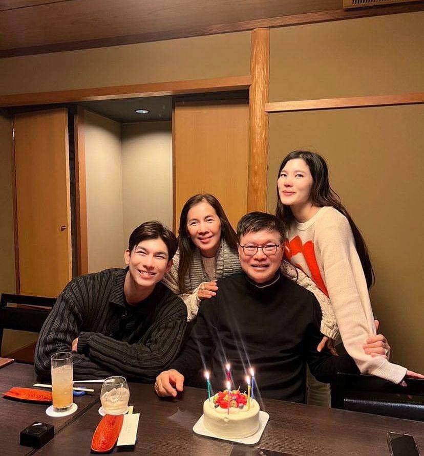 momen liburan Mew Suppasit di Jepang (instagram.com/mewsuppasit)