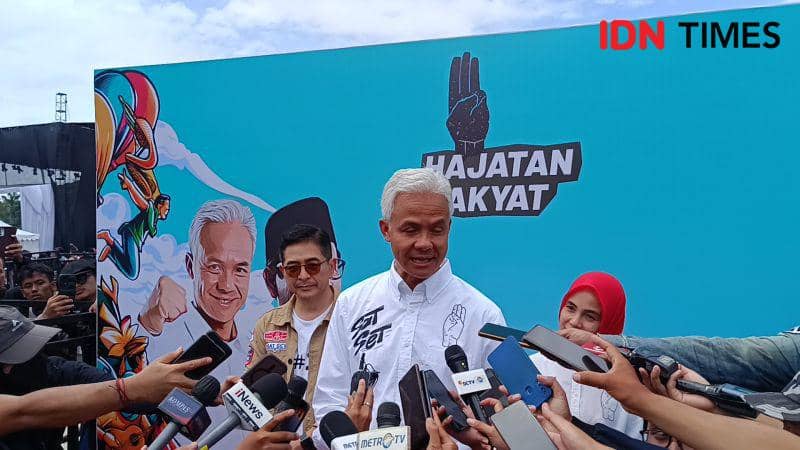 Ganjar Sebut Orang Cerdas Makan Siang Bayar Sendiri, Sindir Prabowo?