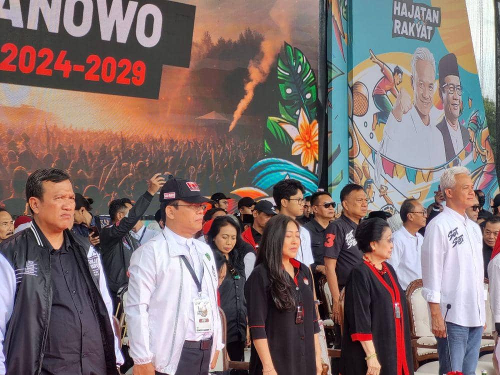 Kampanye di Bandung, Megawati Minta TNI-Polri Netral Dalam Pemilu