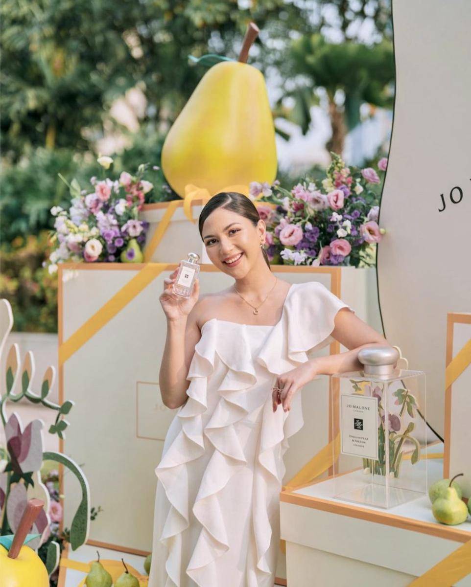 outfit bumil ala Jessica Mila (instagram.com/jscmila)