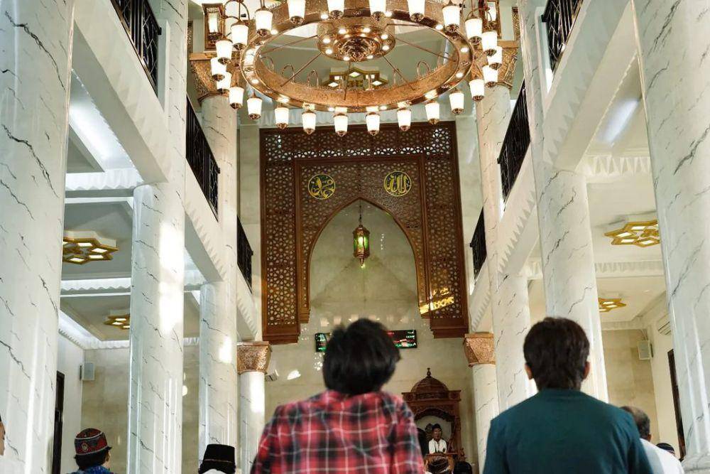 Masjid Jami Imam Baidhowi Kediri. Instagram/epicnesia_arsitek