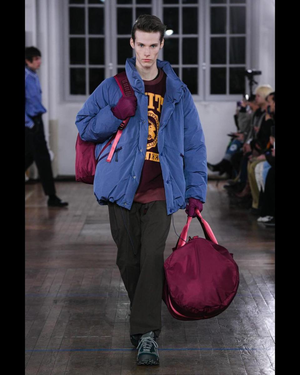White Mountaineering A/W '24 di Paris Fashion Week 2024 (instagram.com/whitemountaineering_official)