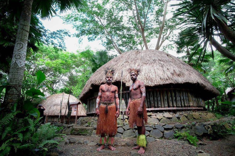 ilustrasi masyarakat Papua (unsplash.com/Surya Prakosa)