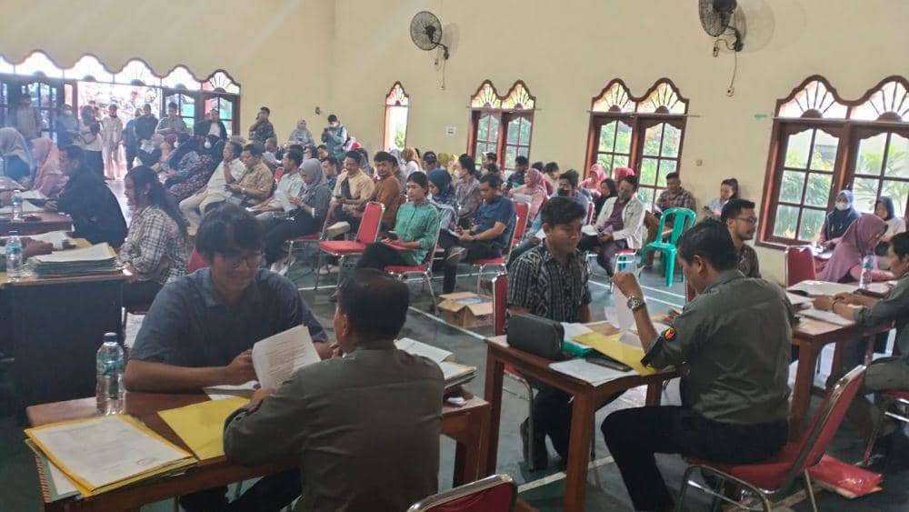 Bawaslu Kota Semarang saat melakukan seleksi pada calon pengawas TPS Pemilu 2024. (dok Bawaslu Kota Semarang)