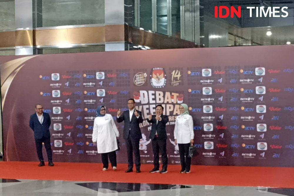AMIN tiba di JCC, Jakarta Pusat untuk debat (IDN Times/Yosafat Diva Bayu Wisesa)