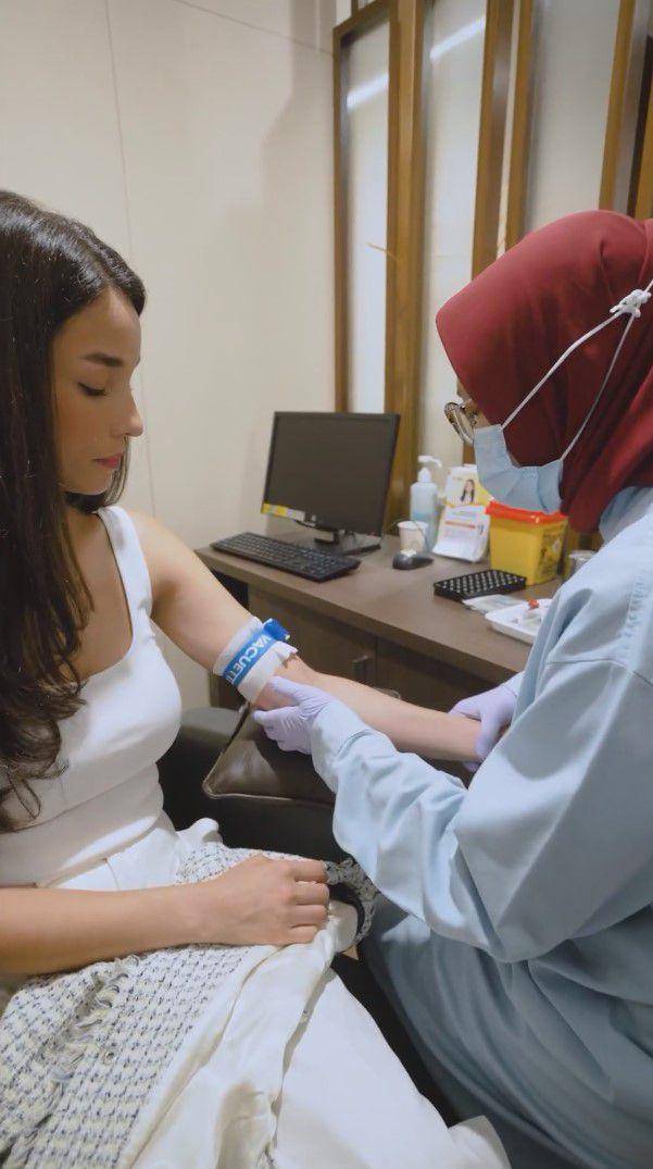 potret Erick Iskandar dan istri umumkan kehamilan anak kedua (instagram.com/erickbanaiskandar)