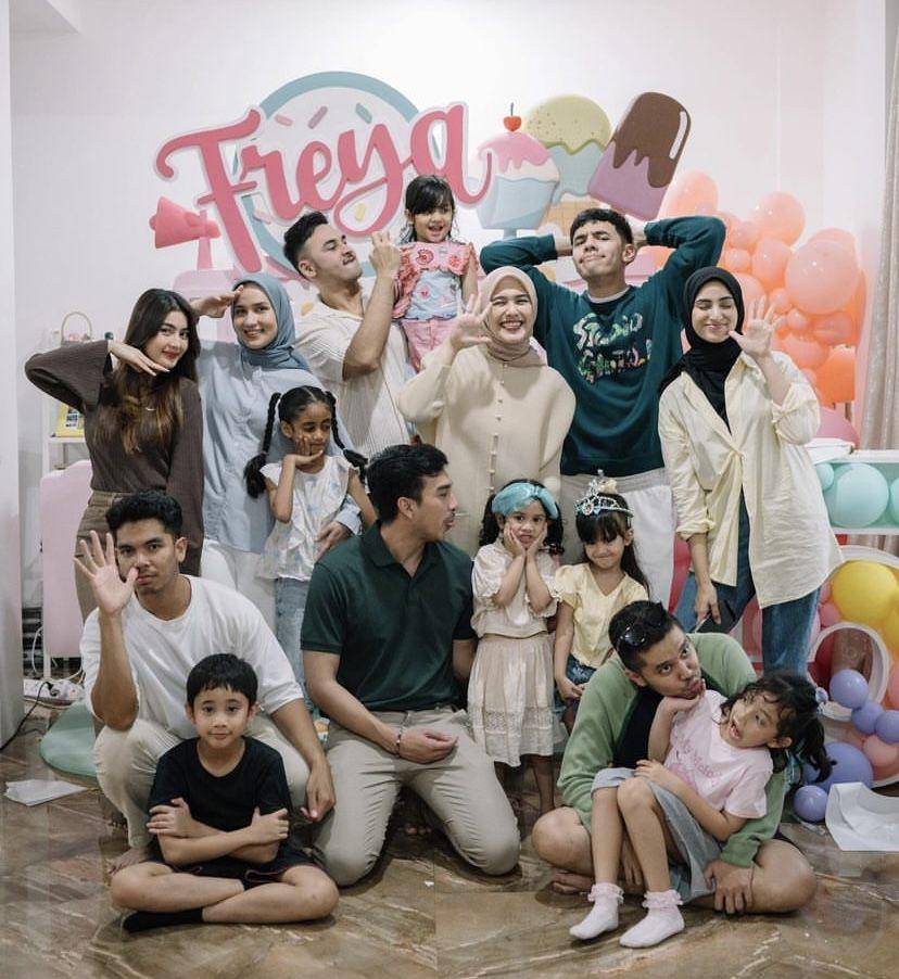 potret perayaan ultah ke-5 Freya anak Dwi Handa (instagram.com/annissanns)