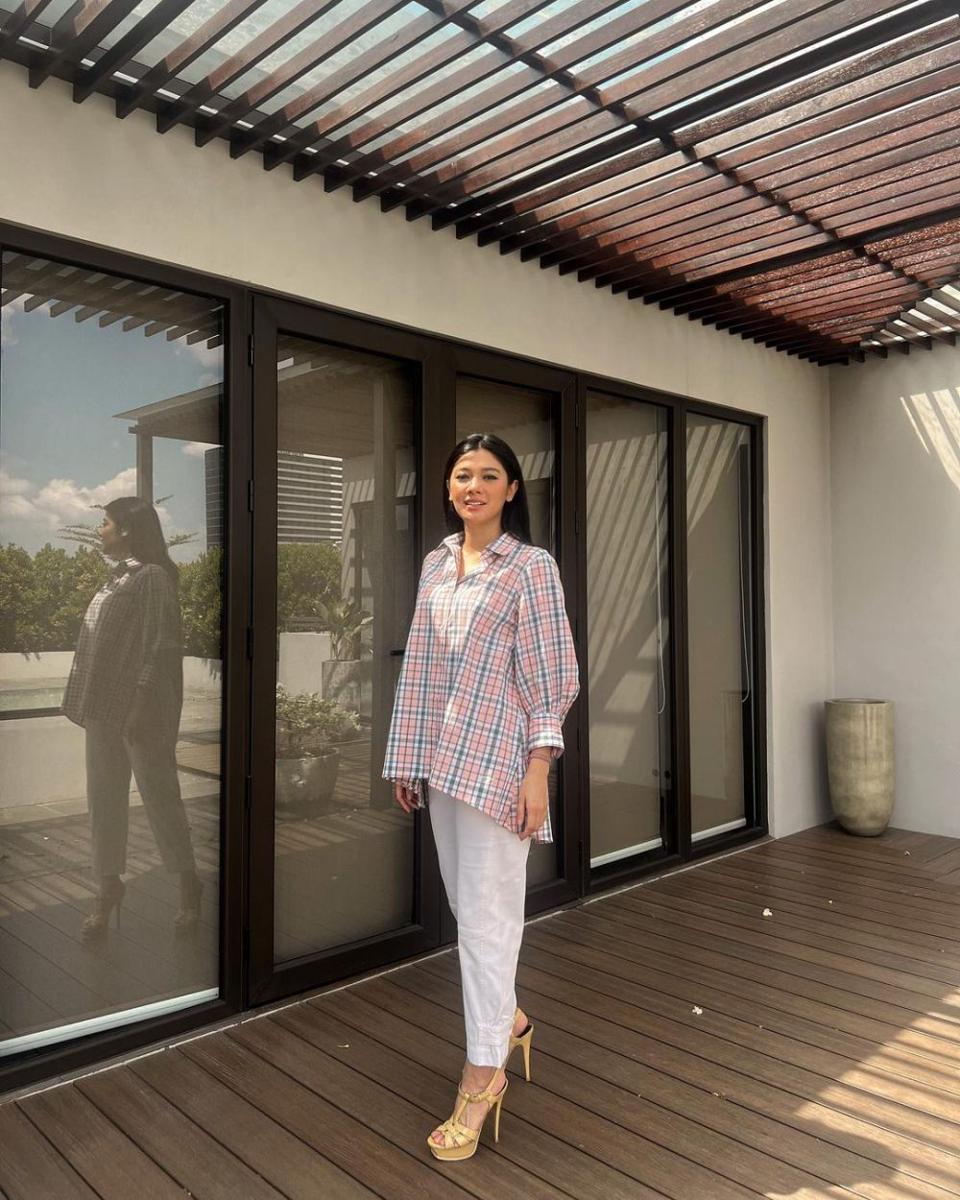 OOTD minimalis ala keluarga Mirdad (instagram.com/naymirdad)