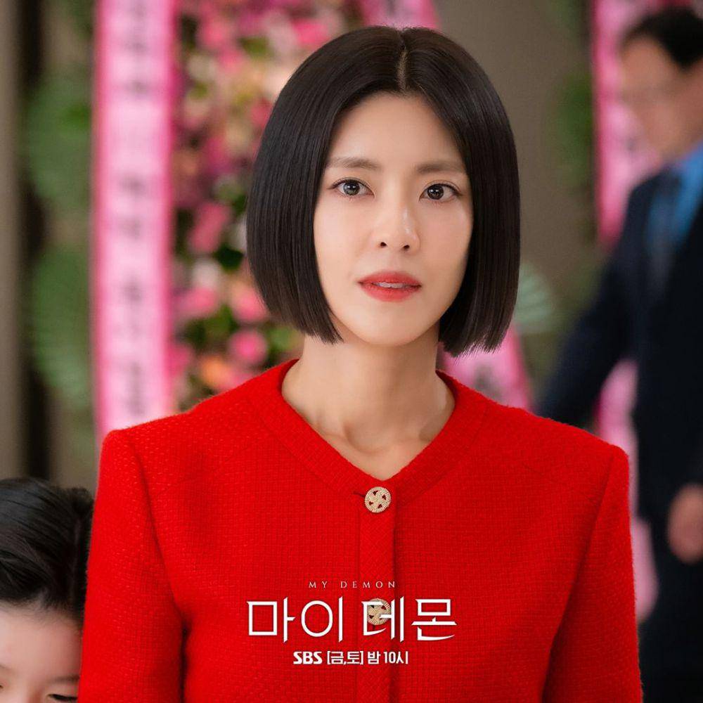 Still cut My Demon (instagram.com/sbsdrama.official)