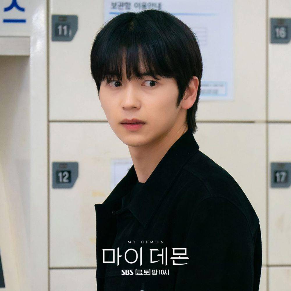 Still cut My Demon (instagram.com/sbsdrama.official)